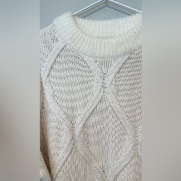 PETITE STUDIO by Keeley Wool Knit Sweater Ivory Size Small 1711 - Picture 6 of 14